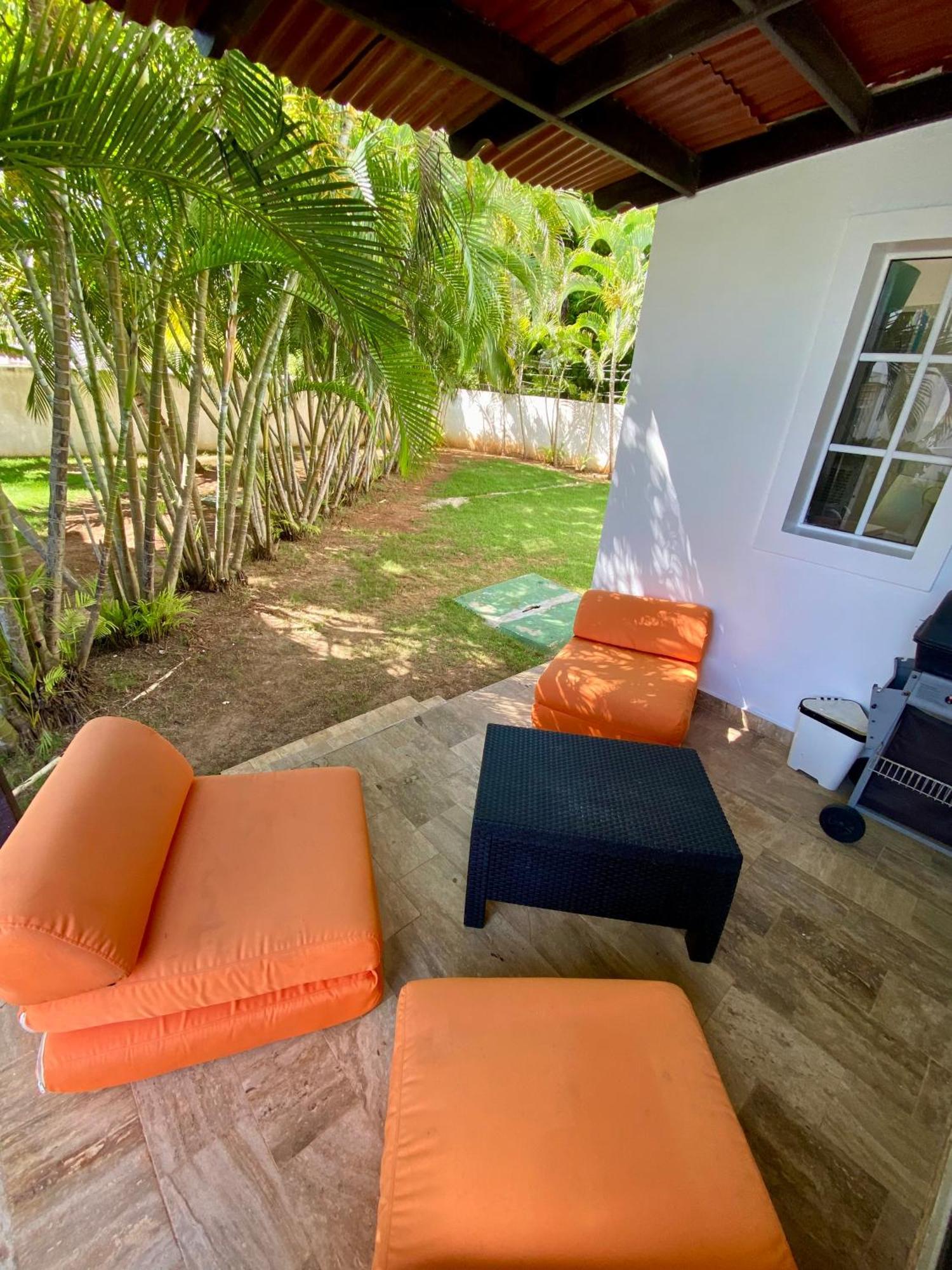 Madonna Pool Beach Los Corales Punta Cana Bagian luar foto