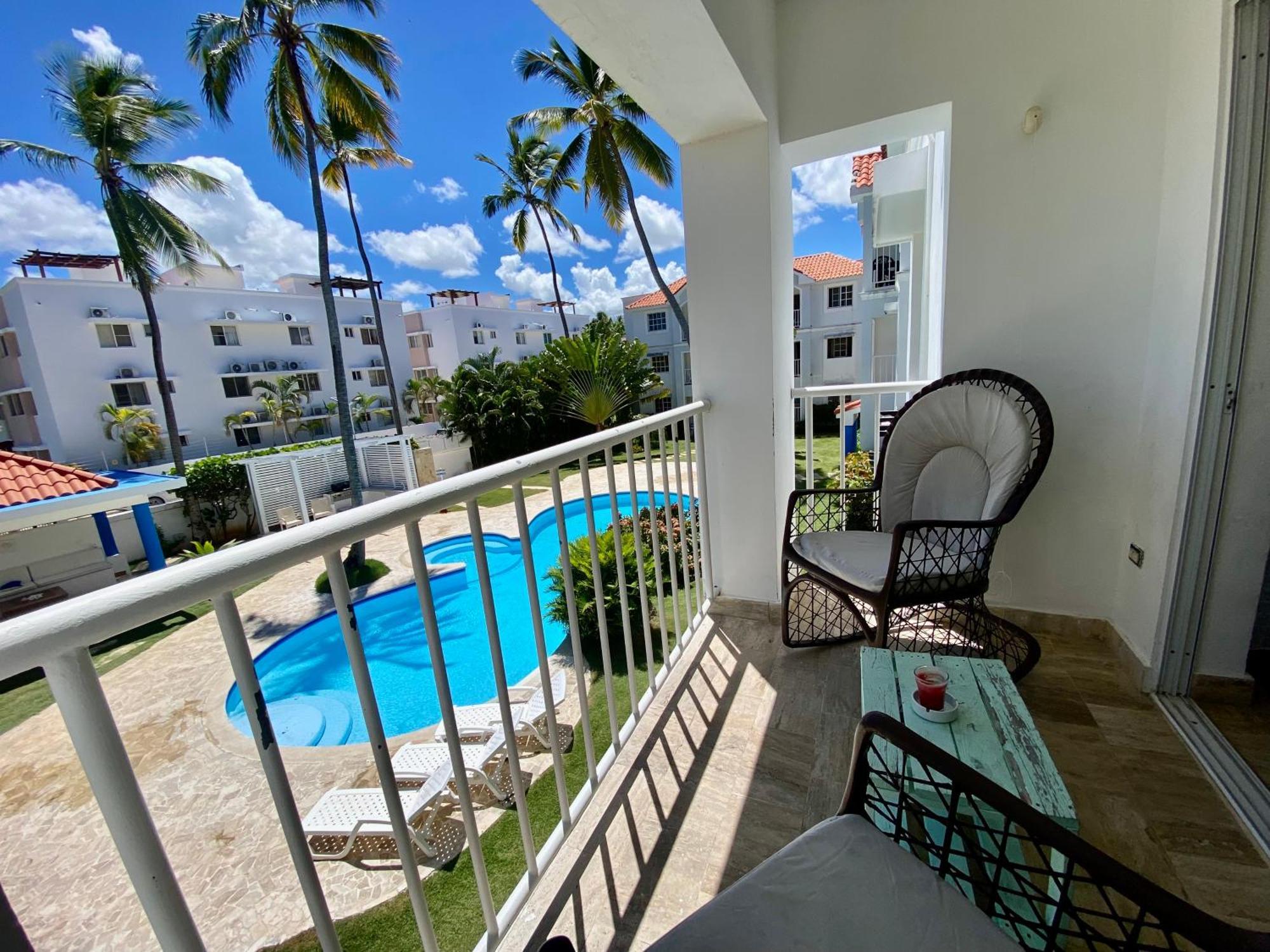 Madonna Pool Beach Los Corales Punta Cana Bagian luar foto