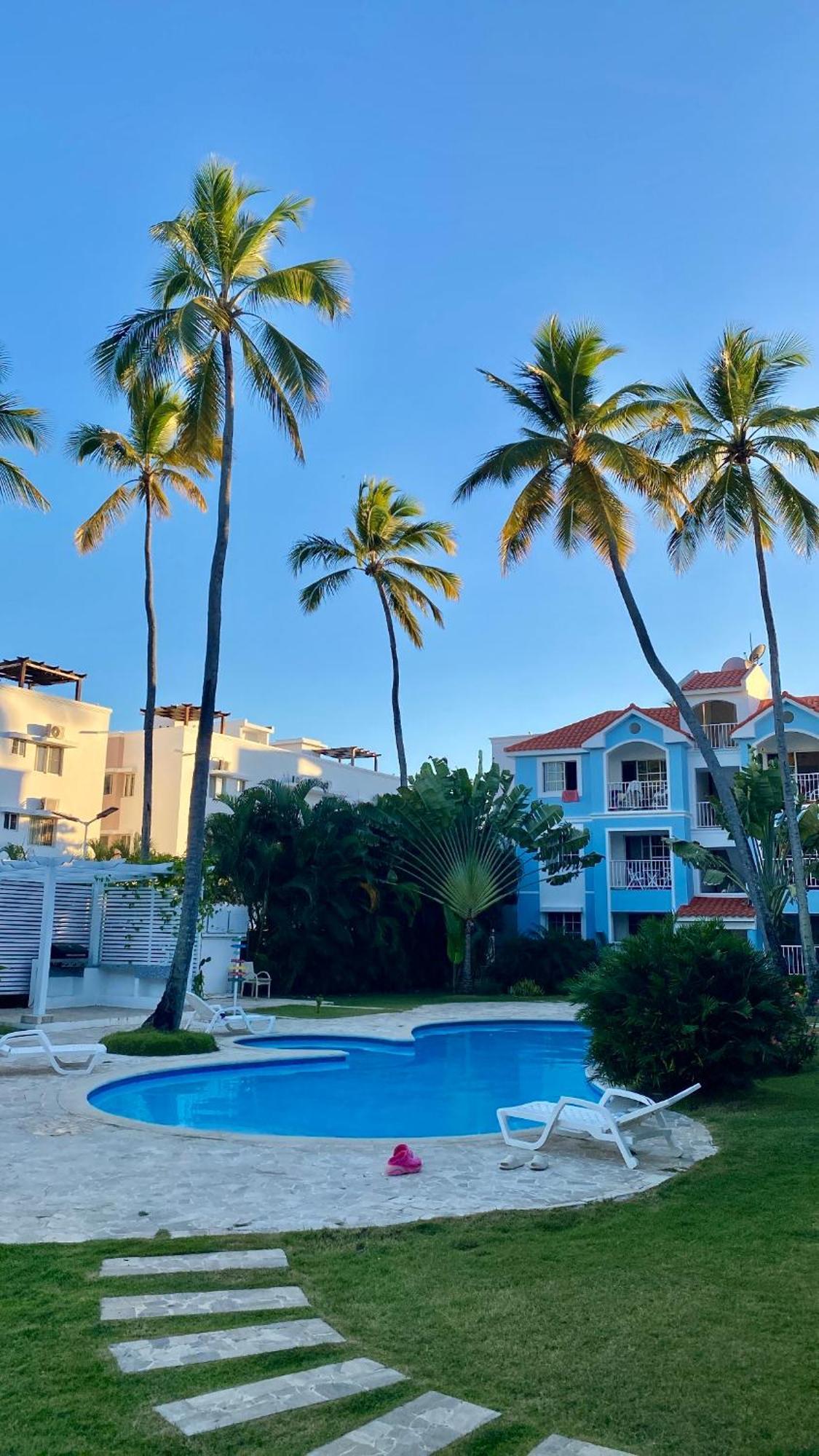 Madonna Pool Beach Los Corales Punta Cana Bagian luar foto